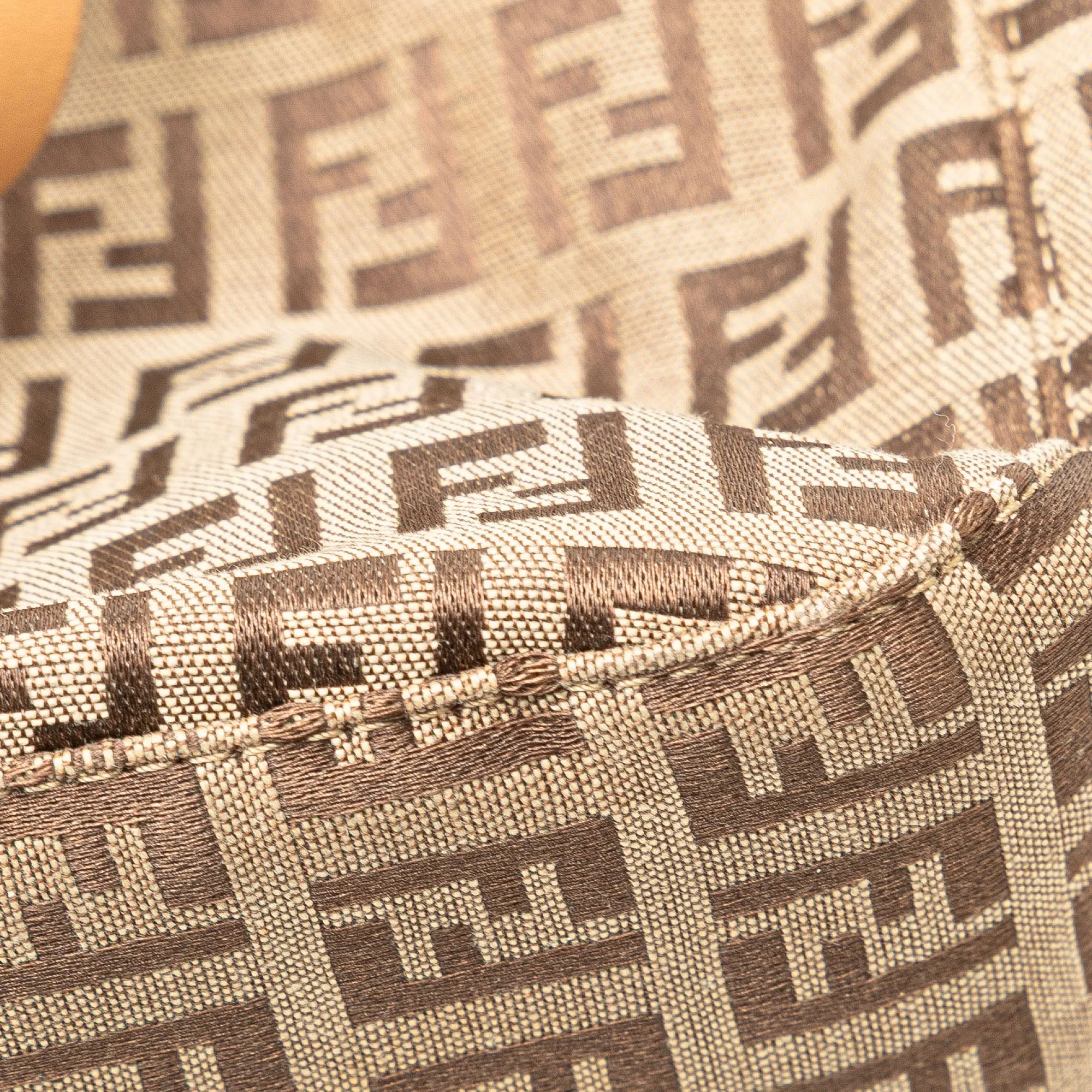 Zucchino Canvas Shoulder Bag